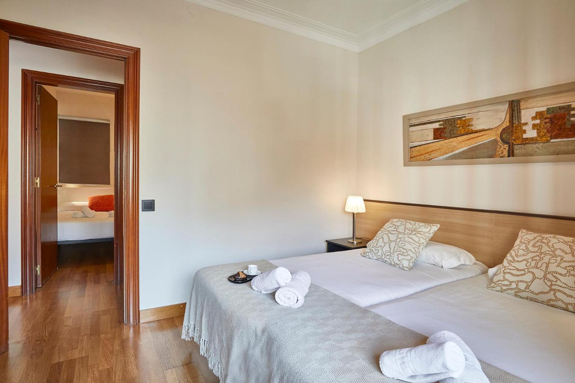 Bbarcelona Gaudi Avenue Flat Apartment Luaran gambar